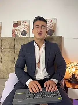 Snapshot of Chris_Clarck chatting on 01.07.26 Chris Clarck online show from 01.07.26