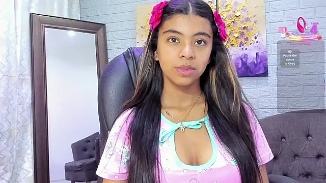  Anna Maria online show from 12.18.25