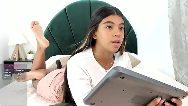 Snapshot of _Anna_Maria chatting on 02.27.26 Anna Maria online show from 02.27.26