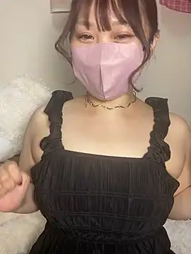 reika33 online show from 04.28.26