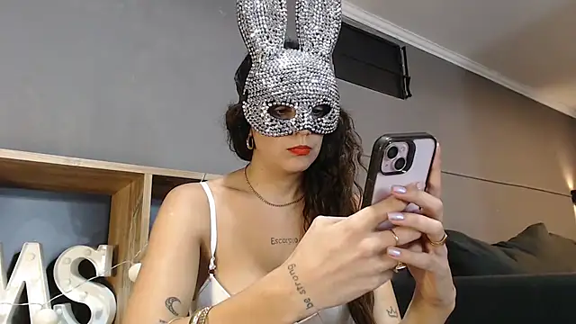 Snapshot of mickystrumia23 chatting on 04.15.26 mickystrumia23 online show from 04.15.26