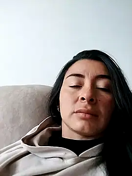 NathyMilf  online show from 12.18.25