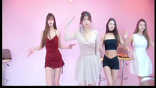 DX-003 online show from 03.13.26