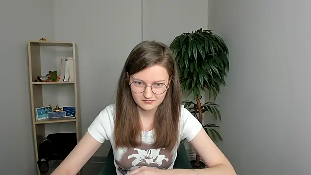 TulaLatigo online show from 11.03.25