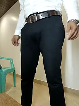 Snapshot of funnyboy_069 chatting on 11.09.25 funnyboy 069 online show from 11.09.25