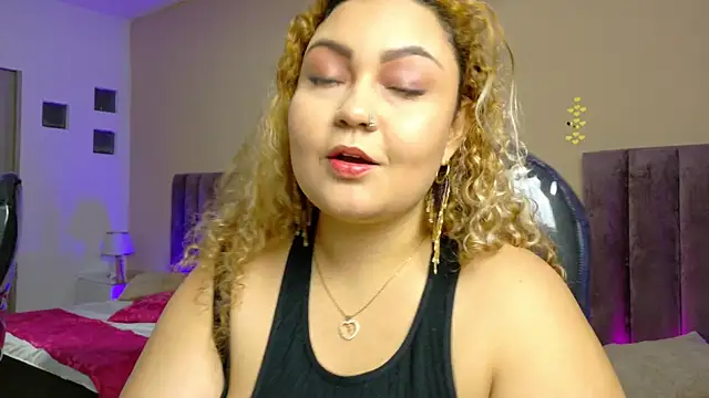 Sweet Rosee  online show from 12.20.25