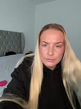 LeahLovexx online show from 11.04.25