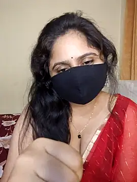 Snapshot of mouni499 chatting on 06.26.26 mouni499 online show from 06.26.26