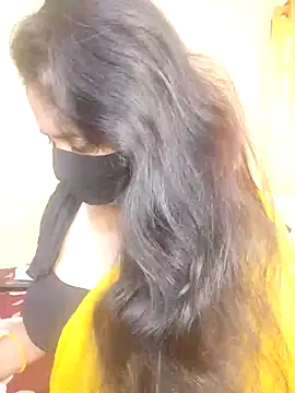 Snapshot of mouni499 chatting on 07.01.26 mouni499 online show from 07.01.26