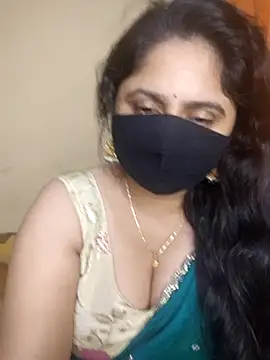 Snapshot of mouni499 chatting on 07.04.26 mouni499 online show from 07.04.26