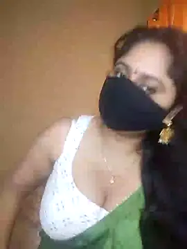 Snapshot of mouni499 chatting on 07.20.26 mouni499 online show from 07.20.26