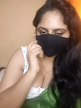 Snapshot of mouni499 chatting on 07.20.26 mouni499 online show from 07.20.26