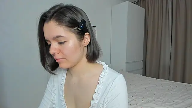 Xo Laura online show from 02.03.26