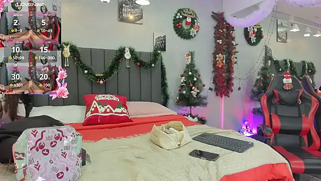 Snapshot of kendra_london chatting on 11.29.25 kendra london online show from 11.29.25