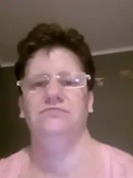 Snapshot of Iwona1989 chatting on 11.08.25 Iwona1989 online show from 11.08.25