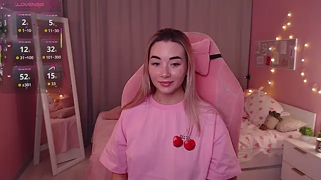 Rosie Mac online show from 11.15.25