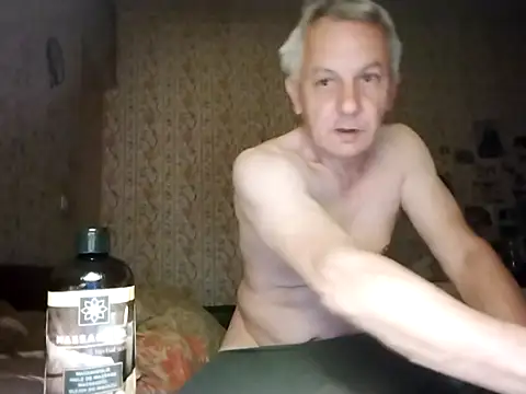 Snapshot of Naturi6 chatting on 05.03.26 Naturi6 online show from 05.03.26