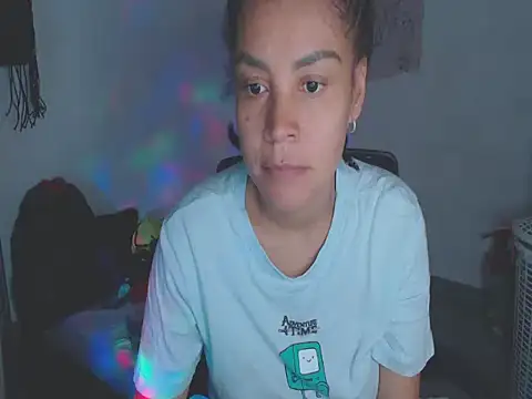 shayna cute online show from 06.03.26