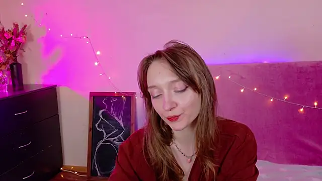 TinyMuse  online show from 11.25.25