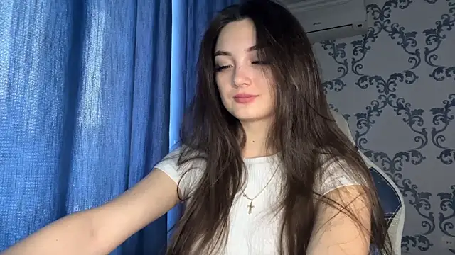 Snapshot of TwotyBright chatting on 03.02.26 TwotyBright online show from 03.02.26