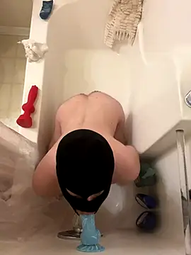 Femboy ellie online show from 11.24.25