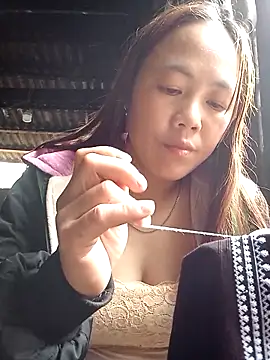 Snapshot of Sara_pusyy chatting on 03.18.26 Sara pusyy online show from 03.18.26