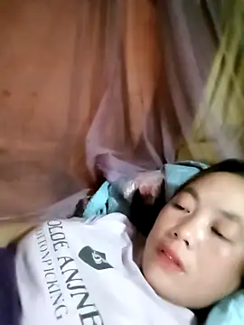 Snapshot of Sara_pusyy chatting on 04.02.26 Sara pusyy online show from 04.02.26