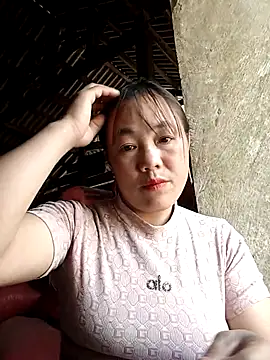 Snapshot of Sara_pusyy chatting on 04.13.26 Sara pusyy online show from 04.13.26