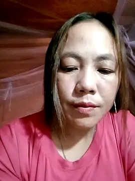 Snapshot of Sara_pusyy chatting on 04.22.26 Sara pusyy online show from 04.22.26
