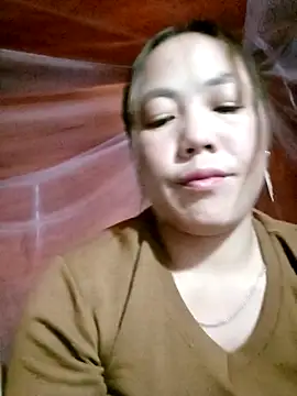 Snapshot of Sara_pusyy chatting on 04.24.26 Sara pusyy online show from 04.24.26
