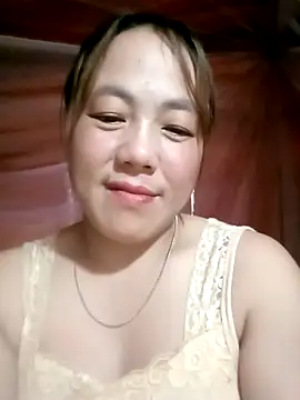 Snapshot of Sara_pusyy chatting on 04.25.26 Sara pusyy online show from 04.25.26