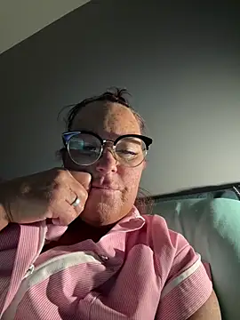 Snapshot of Angel-LinaX chatting on 02.02.26 Angel-LinaX online show from 02.02.26