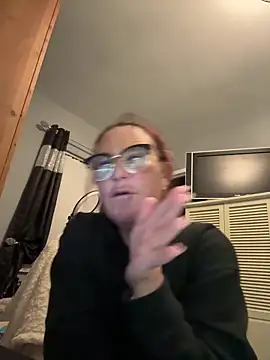 Snapshot of Angel-LinaX chatting on 02.10.26 Angel-LinaX online show from 02.10.26