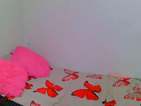 SweetSavage18 online show from 11.22.25