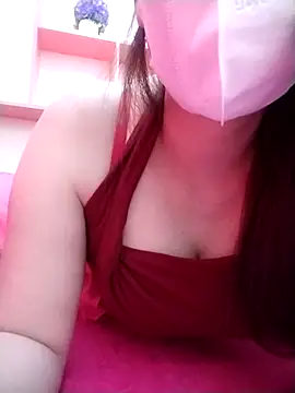 Snapshot of BeyeuCii99 chatting on 11.24.25 BeyeuCii99 online show from 11.24.25