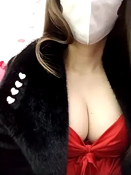 Snapshot of BeyeuCii99 chatting on 11.25.25 BeyeuCii99 online show from 11.25.25