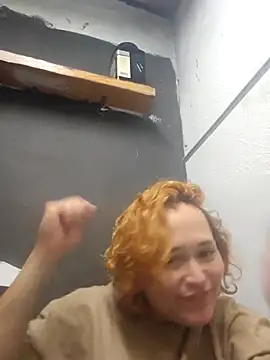 Snapshot of Eclipsedice chatting on 11.22.25 Eclipsedice online show from 11.22.25