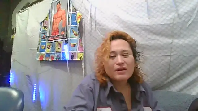 Snapshot of Eclipsedice chatting on 12.17.25 Eclipsedice online show from 12.17.25