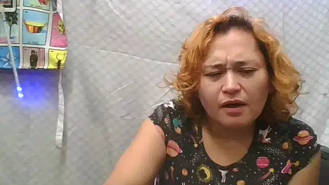 Snapshot of Eclipsedice chatting on 12.18.25 Eclipsedice online show from 12.18.25