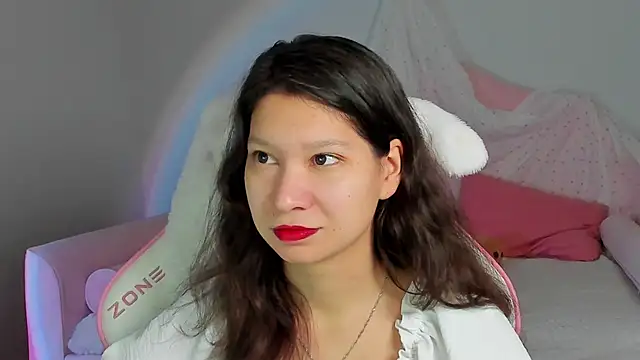 SaraDenars online show from 11.27.25