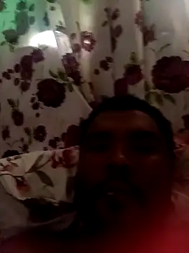 Snapshot of Rn_NaiaR chatting on 11.03.25 Rn NaiaR online show from 11.03.25