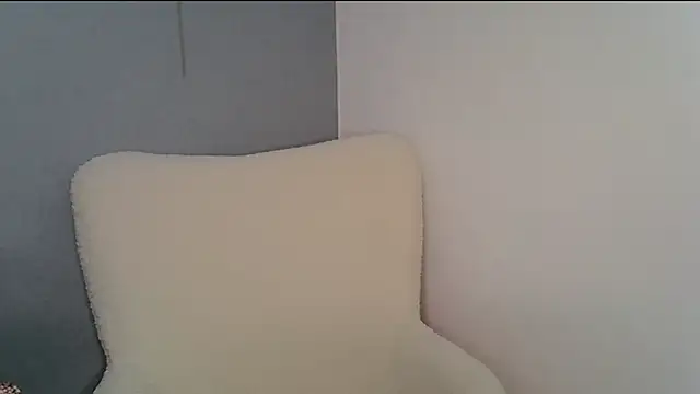 KiraHoney online show from 04.08.26