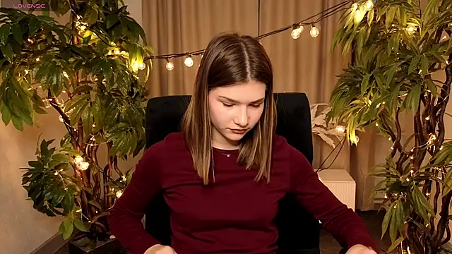 Snapshot of WilmaJohnson chatting on 02.02.26 WilmaJohnson online show from 02.02.26