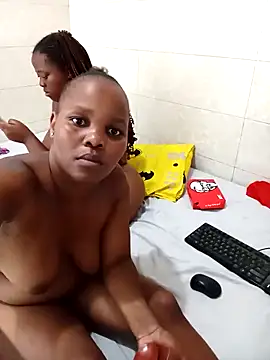 sexyspicy1804 online show from 11.26.25