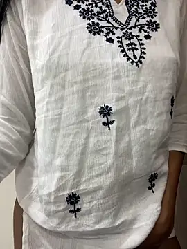 DIVA-8 online show from 11.03.25