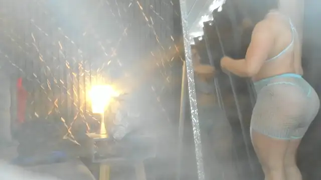 Snapshot of clara_heat chatting on 04.29.26 clara heat online show from 04.29.26