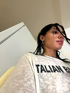 VickyM99 online show from 11.04.25