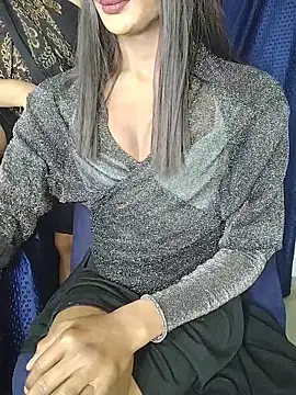 SEXYY TRANSY WITH GIRL online show from 12.04.25