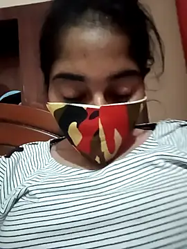 Snapshot of Tamil_White_Rose chatting on 11.26.25 Tamil White Rose online show from 11.26.25