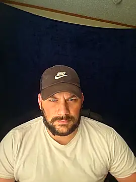 SmokinNstrokin online show from 11.04.25